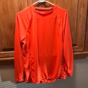 Long sleeve Athletic shirt